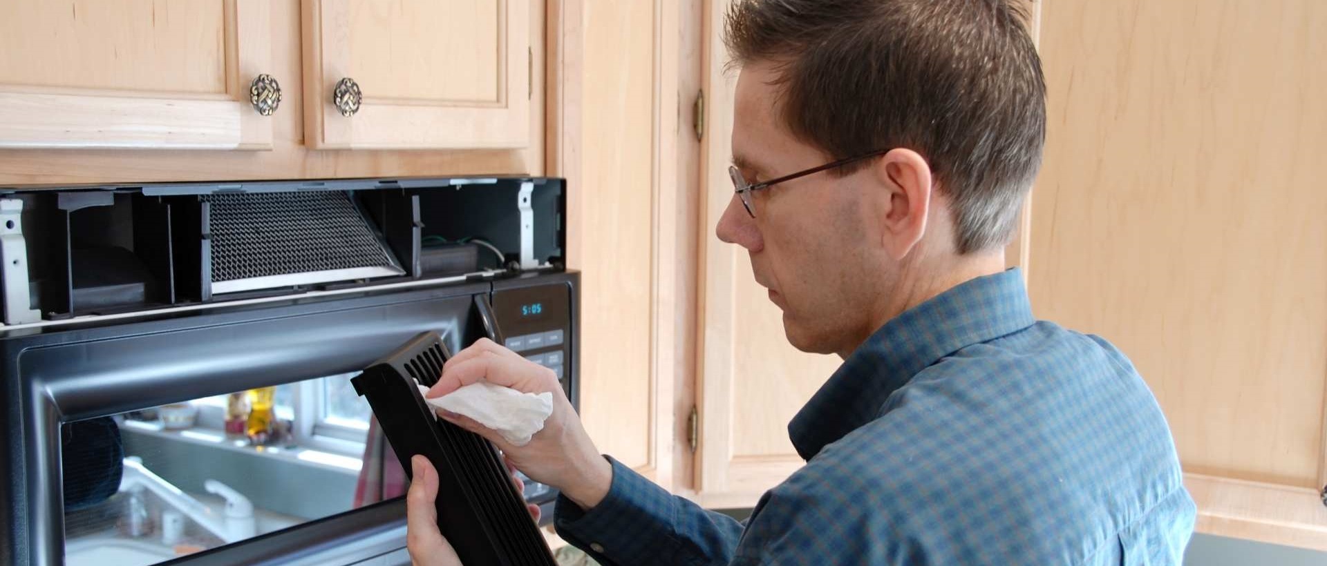 Kitchen fitters KT2